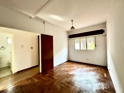 Depto Tipo Casa en Alquiler con 2 cocheras