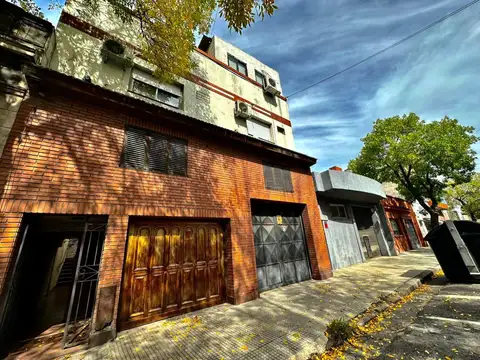 Depto Tipo Casa en Alquiler de 3 ambientes
