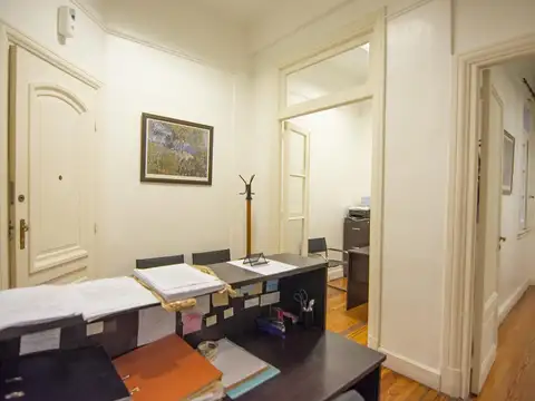 Oficina en Venta 70 años