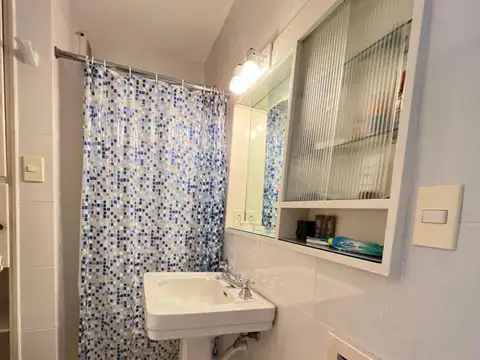 Departamento - ALQUILER_TEMPORAL - Uruguay, PUNTA DEL ESTE - CALLE 2 (Los Sargos) 105