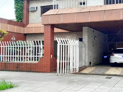 Casa en Venta en Monte Castro, USD 340.000