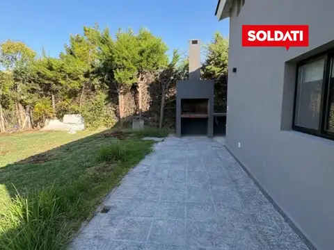 Casa en Venta en Acacias Blancas, USD 210.000