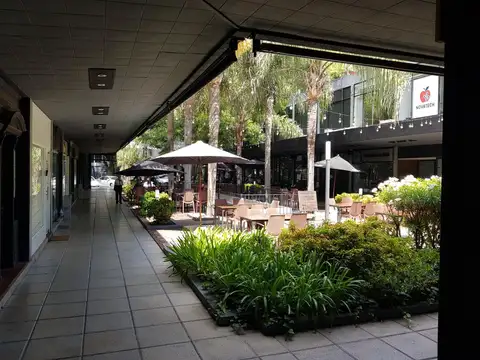 Av. Del Libertador 13925