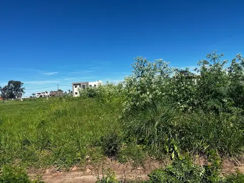 VENTA DE TERRENO EN LAGOS DE CANNING