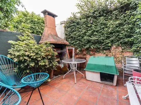 VENTA TRIPLEX 3 AMB CON PATIO - CIUDAD JARDÍN