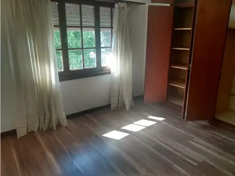 Casa 4 ambientes nueva pompeya