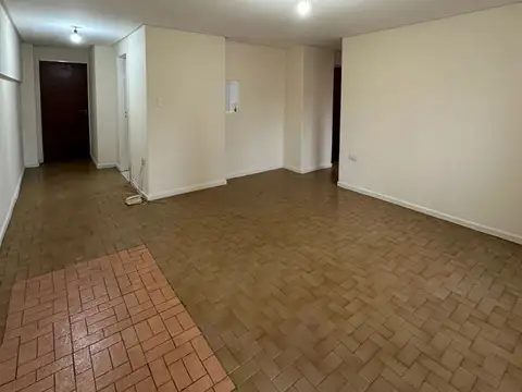 Departamento en Alquiler en Barrio Norte, $ 600.000