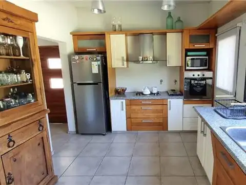 Casa en Venta en Ezeiza, USD 248.000