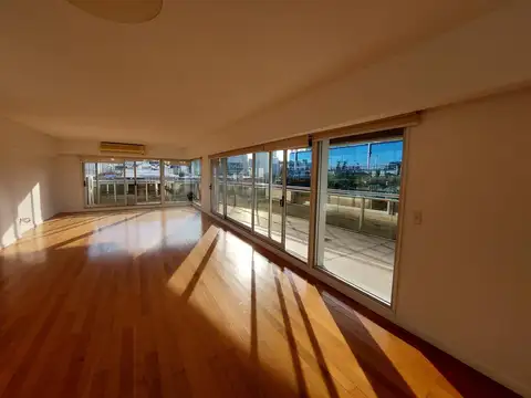 VENTA DE DEPARTAMENTO 4 AMBIENTES, c/2 COCHERAS Y BAULERA - TERRAZAS DEL YACHT