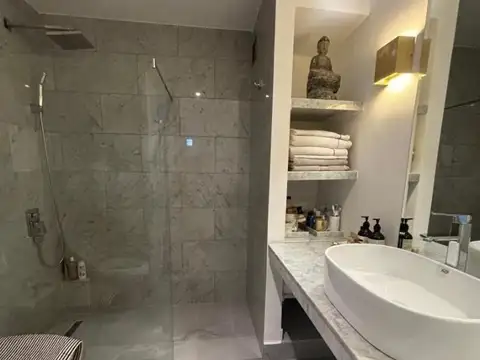 Departamento 4 ambientes con 3 baños