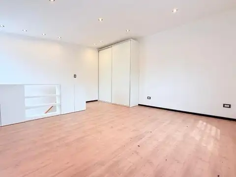 Depto Tipo Casa 2 ambientes con 1 baño