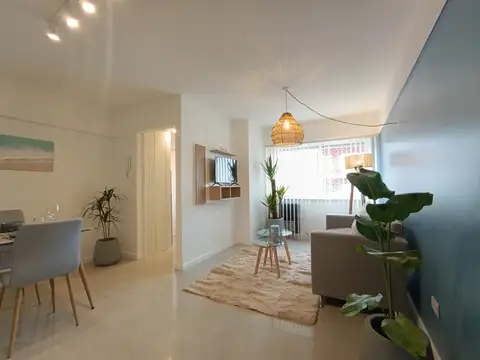 Venta 2 Ambientes a callle c/ventanal