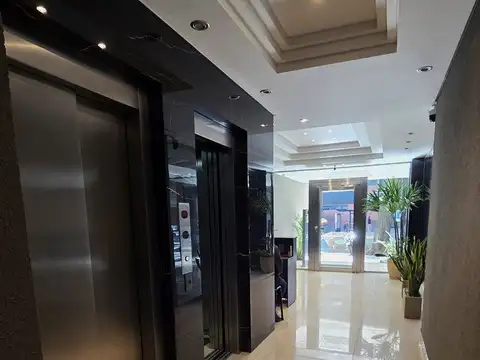 Departamento en Venta con 2 cocheras