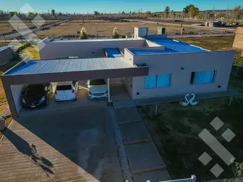 Casa en Venta en Cipolletti, General Roca