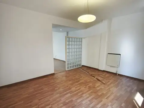 Oficina en Alquiler en Colegiales, $ 700.000