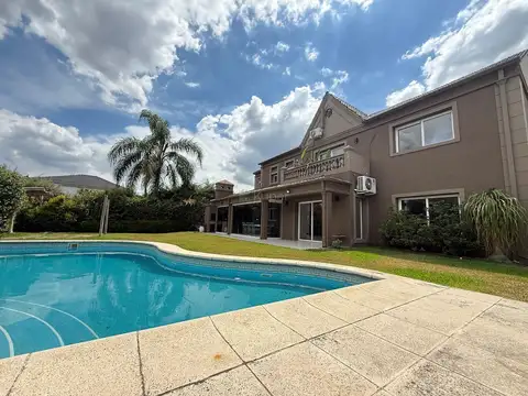 Casa en Alquiler A Estrenar