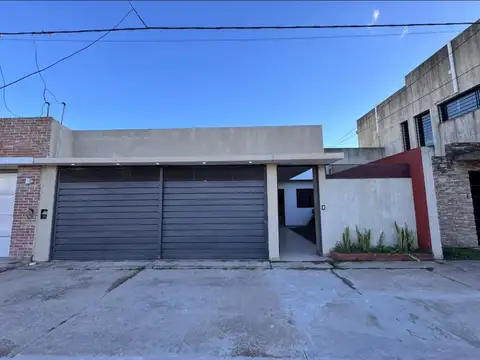 CASAS - CASA - MACROCENTRO, RESISTENCIA