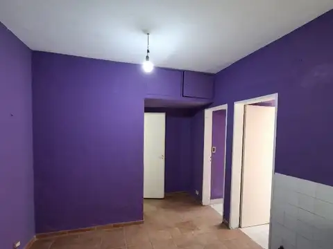 Depto Tipo Casa en Alquiler en Isidro Casanova, $ 400.000