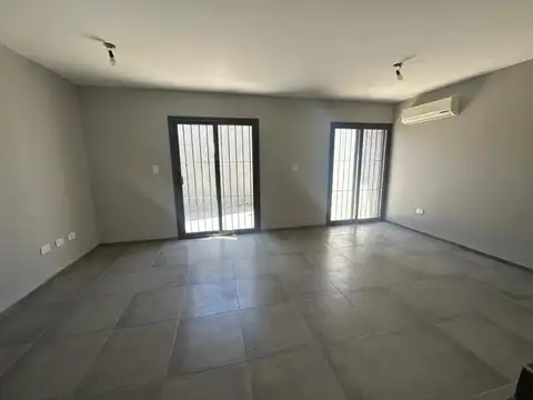 Departamento en Alquiler de 6 ambientes