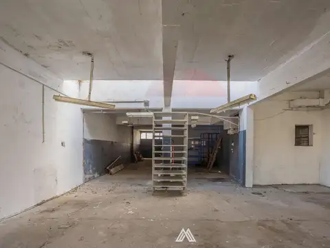 ALQUILER DEPÓSITO DE 162 M2 EN PARQUE BATLLE/BUCEO