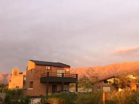 Casa en Venta en Carpinteria, USD 290.000