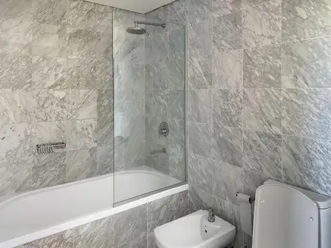 Departamento en Alquiler con 1 cocheras