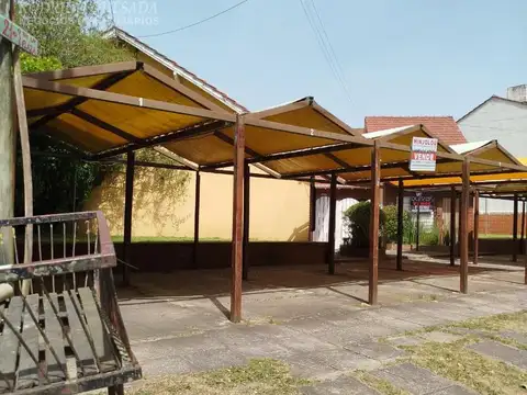 Depto Tipo Casa 2 ambientes con 1 baño