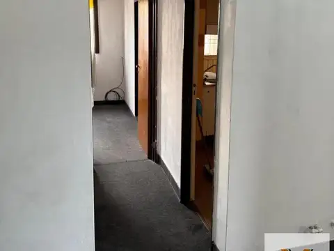 Adolfo Alsina y Avenida Jujuy