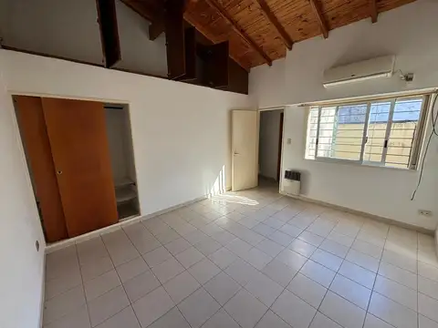 Depto Tipo Casa en Venta 30 años