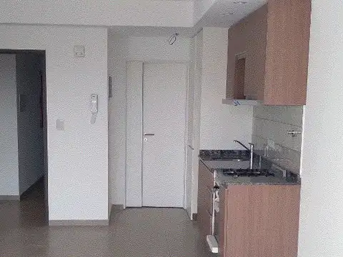 Jose P Tamborini 5000, Piso 2