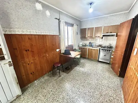 Casa en Venta en Castelar Sur, USD 75.000