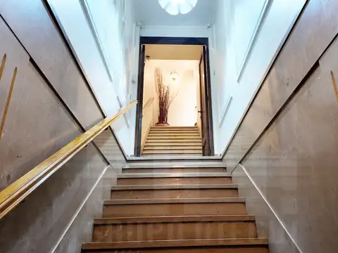 PH Tipo Casa en Recoleta. Esp Aéreo Propio. Entrada Independiente. 348 m Total