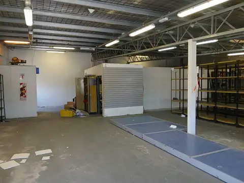 Local en Alquiler en Temperley, USD 12.000