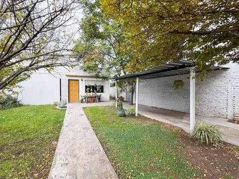 CASA EN VENTA 3 AMBIENTES EN MERLO
