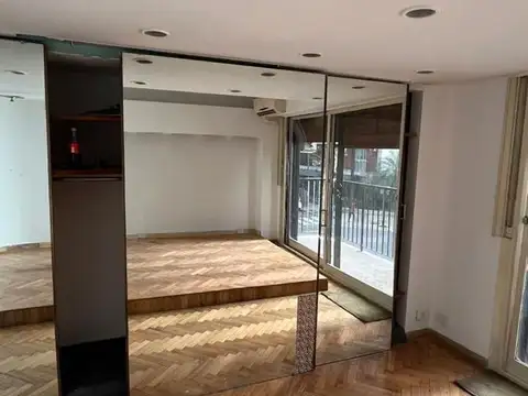 Departamento 5 ambientes con 4 baños
