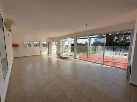 Casa en Venta en Causana, USD 220.000