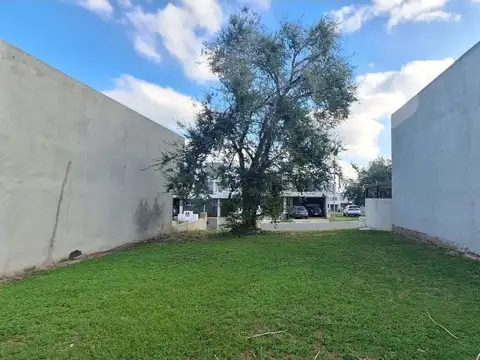 Terreno en Venta en Miradores De Manantiales, USD 82.000