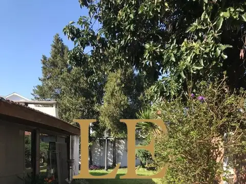 Casa en Venta en Olivos, USD 440.000