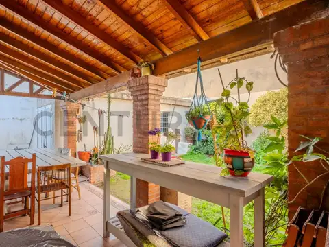 Casa 3 ambientes con Jardin y Parrilla- Villa Bosch