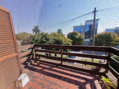 VENTA CASA CHALET 5 AMB. SAN MIGUEL PILETA