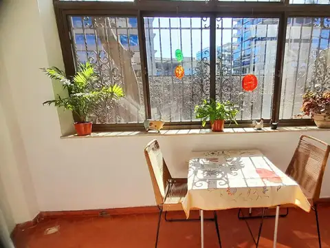 Espacioso Departamento de 4 amb con 2 Baños y vista abierta!