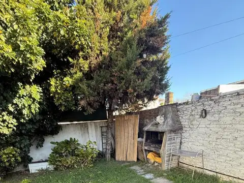 SE ALQUILA ph tipo casa  3 AMB VILLA LUGANO