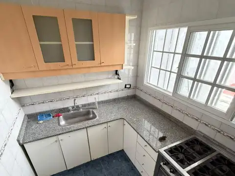 Casa en Alquiler en Villa del Parque, $ 1.100.000