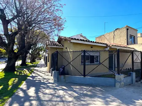 Casa en venta en Marmol 