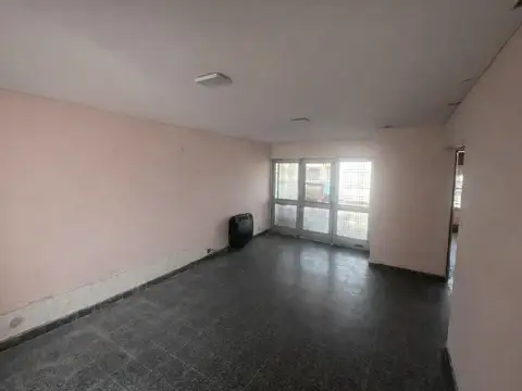 VENTA CASA RECICLADA  2 DORMITORIOS LAS DELICIAS