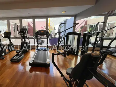 Departamento en Alquiler con 1 cocheras