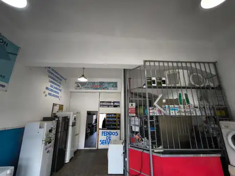 Local en Venta en Campana, USD 205.000