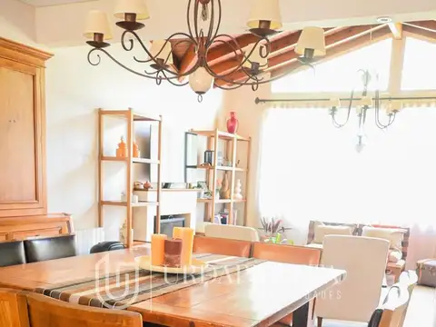 Casa en Venta al Noroeste