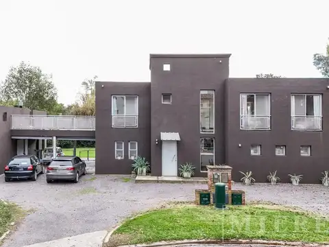 Excelente casa en venta en  El Establo