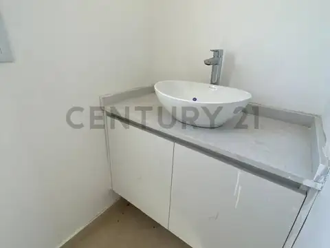 CASA MINIMALISTA EN SANTA LUCIA